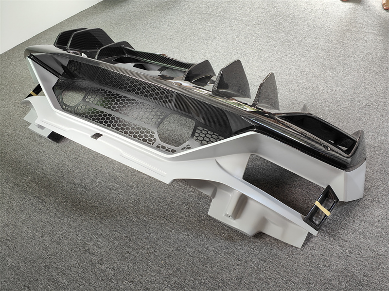 Nieuwe Half Carbon Fiber Achte - Model Kit Lamborghini recensie en prijs