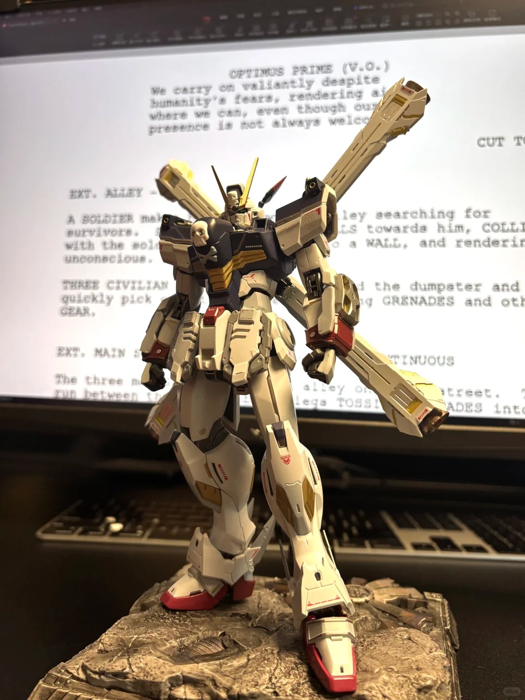 【HERUITGAVE】 HEIXIU Model KO M - Model Kit Daban recensie en prijs